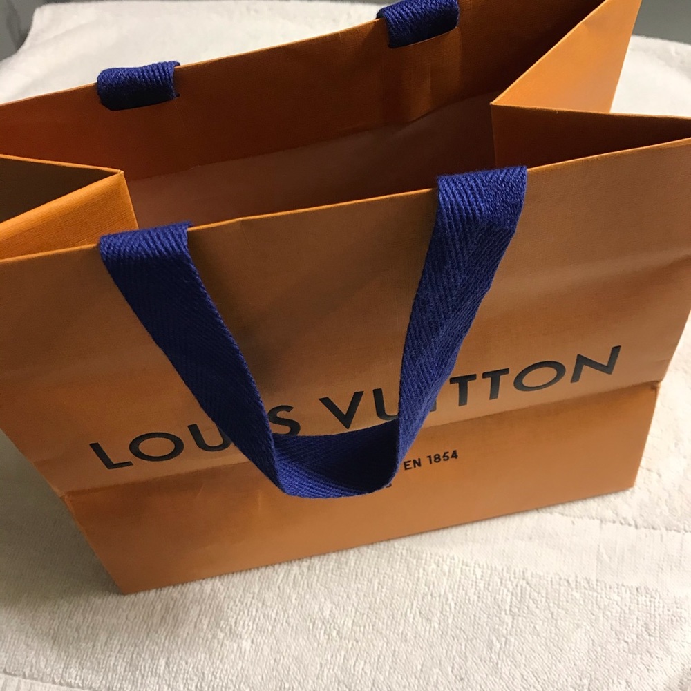 Authentic Louis Vuitton damier pocket organizer